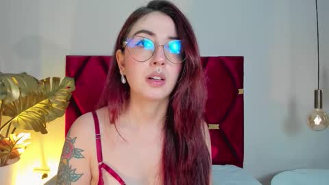 Emilyy Watson online show from October 10, 1:10 am