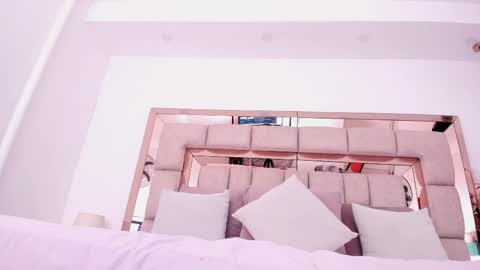 Emma Castillo online show from April 8, 10:23 pm