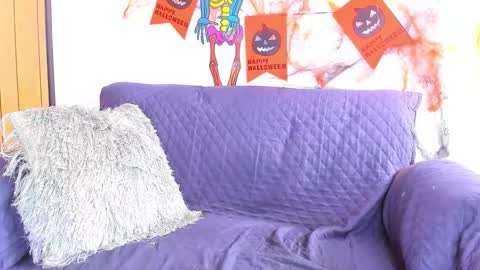 Snapshot of emma_eva1 chatting on October 22, 3:28 pm Emma online show from October 22, 3:28 pm