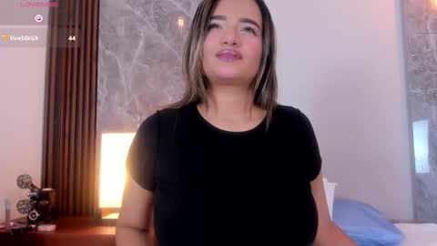 Emma online show from October 26, 4:08 am