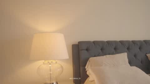 Snapshot of emma_lu1 chatting on September 16, 3:20 pm emma_lu1 online show from September 16, 3:20 pm