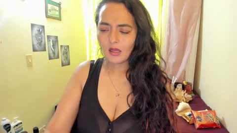  emma luxy online show from December 23, 2:07 pm