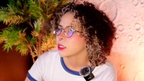     online show from April 10, 10:10 am