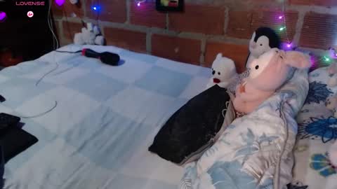 emma online show from September 27, 4:08 am