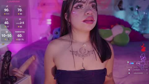 EMMA  online show from October 10, 8:25 pm