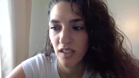 Emma online show from January 31, 4:38 pm