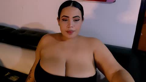 emmacamille2 online show from September 30, 6:41 am