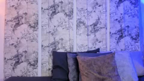 EMMA online show from January 9, 3:01 pm