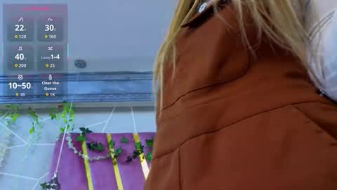 emma cortez online show from November 12, 12:14 pm