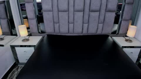 EMMA HILL online show from April 17, 11:12 am