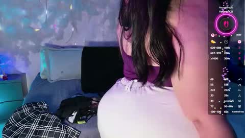  Emma  online show from March 19, 3:55 am