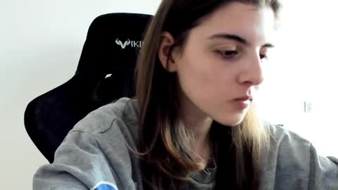 Emma online show from March 26, 10:28 am