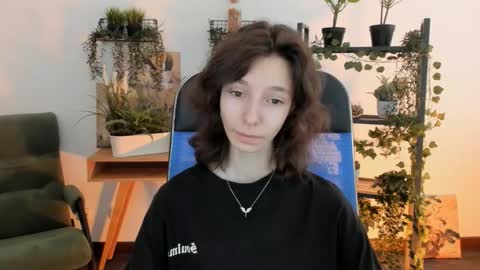 emmanuellbrown online show from March 15, 4:14 am