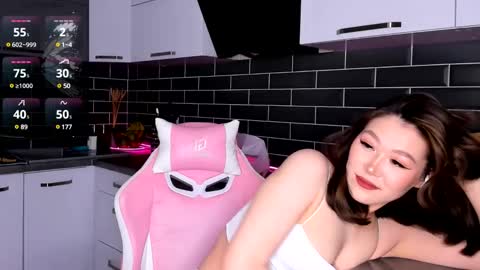 Emma online show from February 23, 5:45 pm