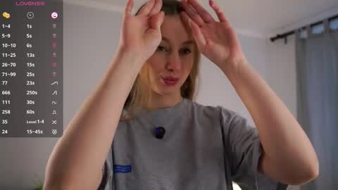 Aurora online show from March 11, 8:51 am