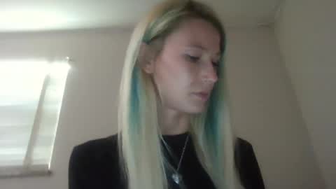 emmwarr1514 online show from June 13, 6:49 pm