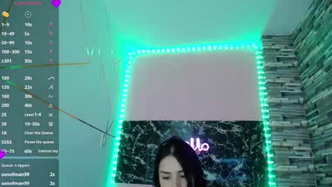 emmy_durant online show from October 9, 9:52 pm