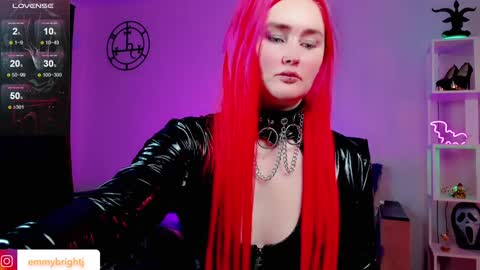 Snapshot of emmybrightj_ chatting on January 12, 11:58 pm Emmy Bright     50  online show from January 12, 11:58 pm