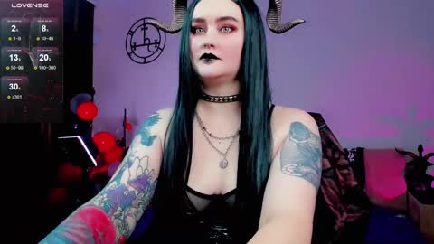 Snapshot of emmybrightj_ chatting on February 27, 1:05 am Emmy Bright     50  online show from February 27, 1:05 am