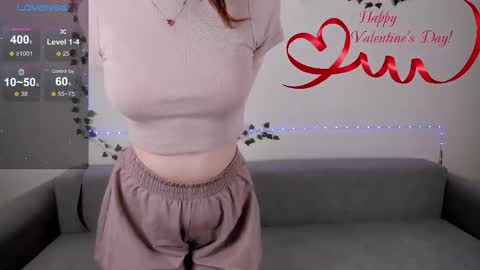 emmyflower online show from February 13, 5:33 pm