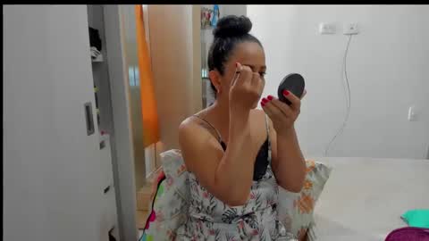 emperatriztapia online show from November 28, 12:19 pm