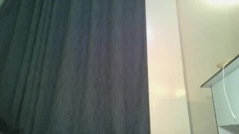 empress_emma online show from May 4, 7:28 pm
