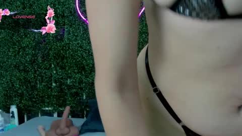 Emy online show from February 4, 8:12 pm