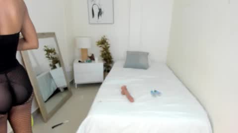 Mili online show from October 28, 12:33 pm