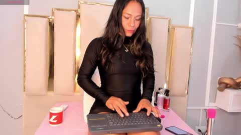 Emy online show from June 2, 12:50 pm