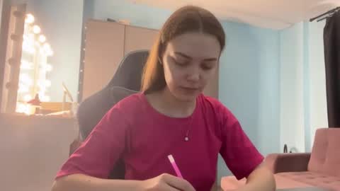 Lily online show from March 5, 4:08 am