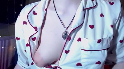 Erica online show from February 23, 9:59 am