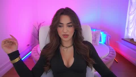 Erica online show from December 16, 7:47 am