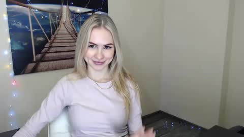 Erika online show from January 14, 12:45 pm