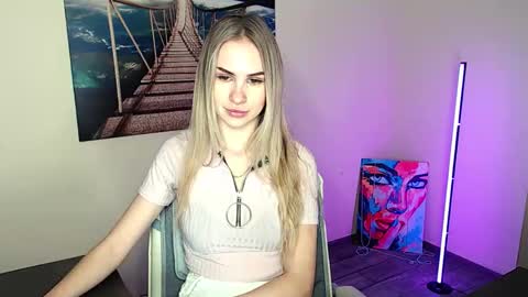 Erika online show from February 4, 1:25 pm