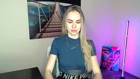 Erika online show from February 23, 1:10 pm