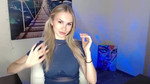 Erika online show from October 8, 11:58 am