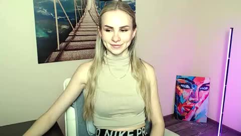 Erika online show from February 17, 1:32 pm