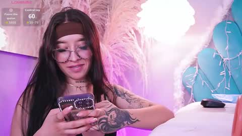 Eri  online show from December 22, 10:13 pm