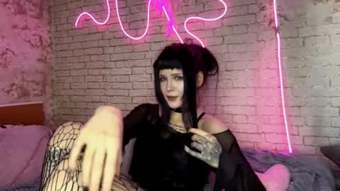 Nina online show from February 15, 8:13 am