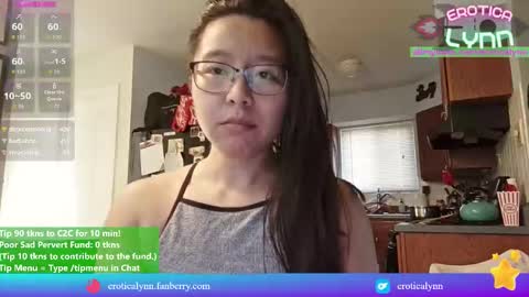 Lynn   online show from December 4, 8:31 pm