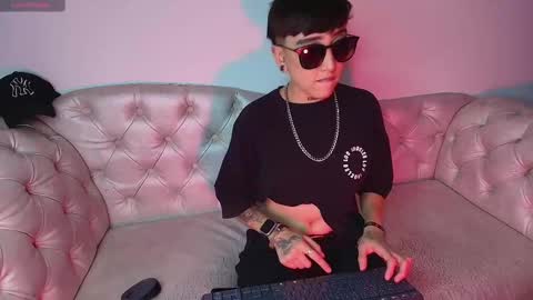 Eryx online show from September 26, 2:47 pm