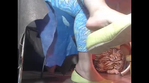 Eskela911 online show from March 5, 1:40 pm