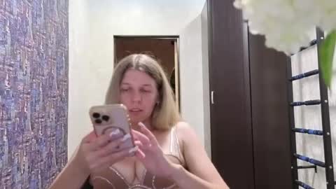 esma347866 online show from August 2, 7:50 pm