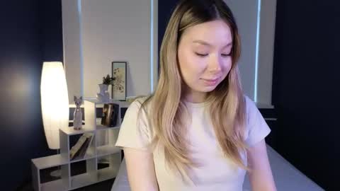 Jennifer online show from February 2, 9:51 am