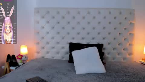 esmeralda  online show from February 6, 3:31 pm