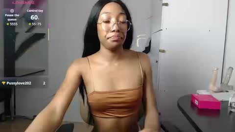 esmeralda_bk online show from September 22, 9:46 pm