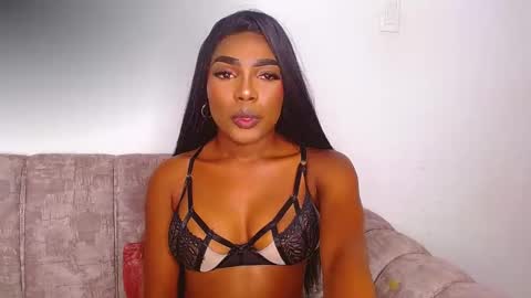 Esmeralda parck online show from June 3, 12:23 am
