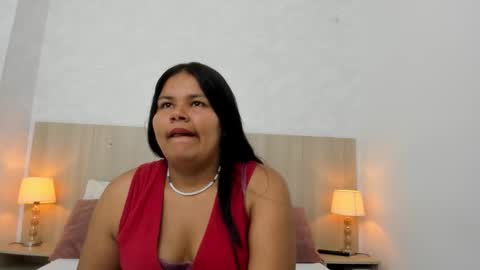 Esmeralda online show from February 9, 8:11 pm