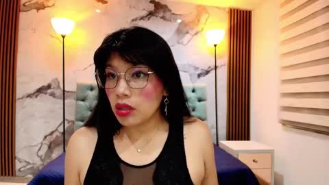 Esmeralda  online show from December 1, 11:47 am