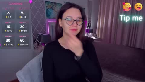 Odelia online show from February 8, 5:51 am